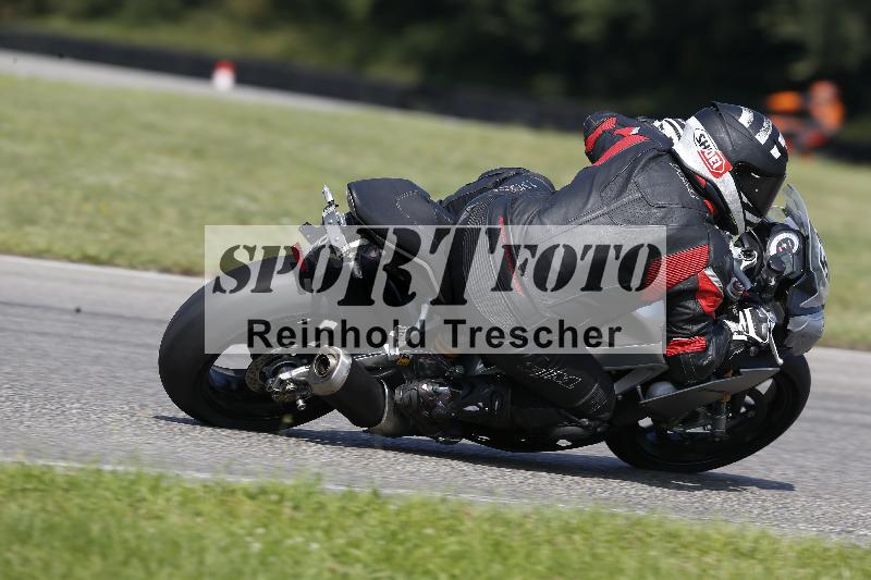 /45 10.08.2025 Plüss Moto Sport ADR/Einsteiger/575
